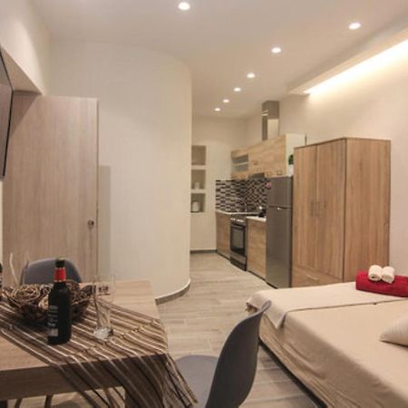 Contemporary Studios Old Port By Corfuescapes Corfu (city) Exterior foto
