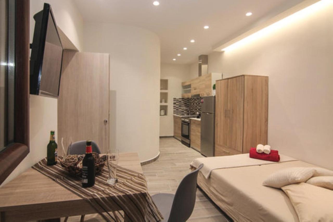 Contemporary Studios Old Port By Corfuescapes Corfu (city) Exterior foto