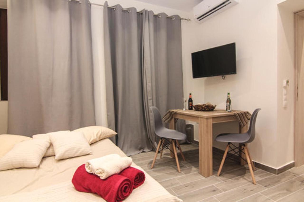 Contemporary Studios Old Port By Corfuescapes Corfu (city) Exterior foto